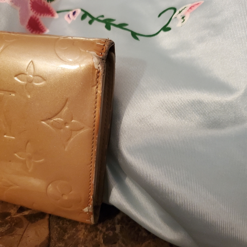 Louis Vuitton Porte Tresor Tan Noisette Monogram Vernis International Wallet - Picture 4 of 16